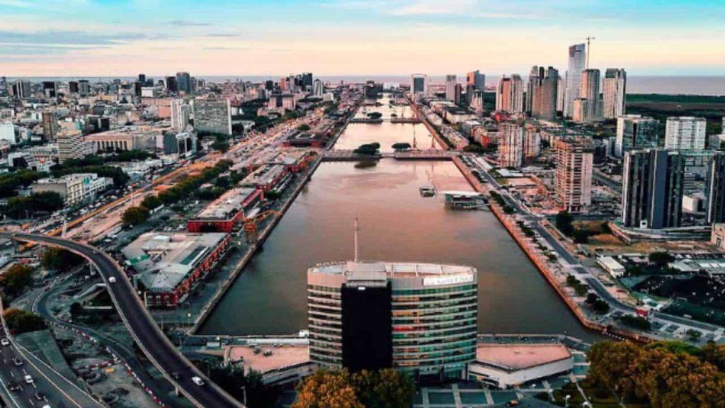 El mirador gratis con una de las mejores vistas de Buenos Aires: dónde queda y cómo visitarlo El mirador gratis con una de las mejores vistas de Buenos Aires: dónde queda y cómo visitarlo