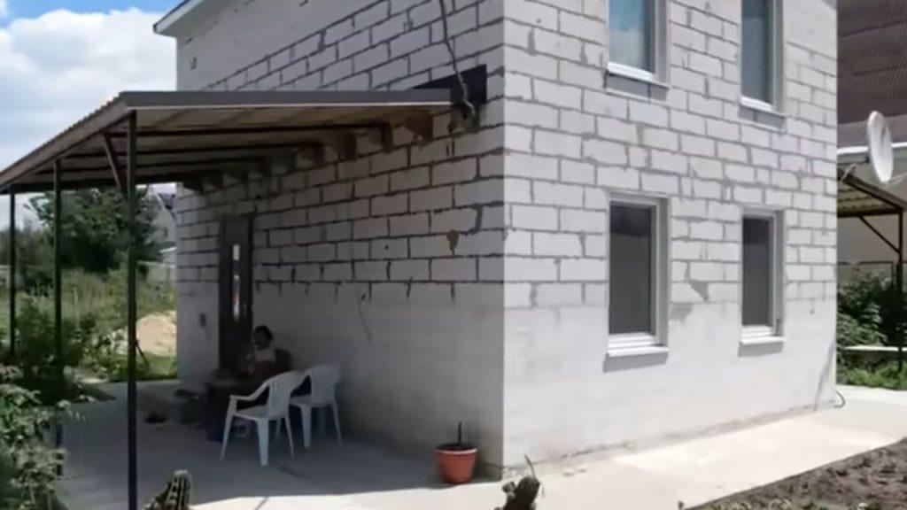 Una pareja construyó una casa sustentable y hoy es un ejemplo de vivienda económica y eficiente Una pareja construyó una casa sustentable y hoy es un ejemplo de vivienda económica y eficiente