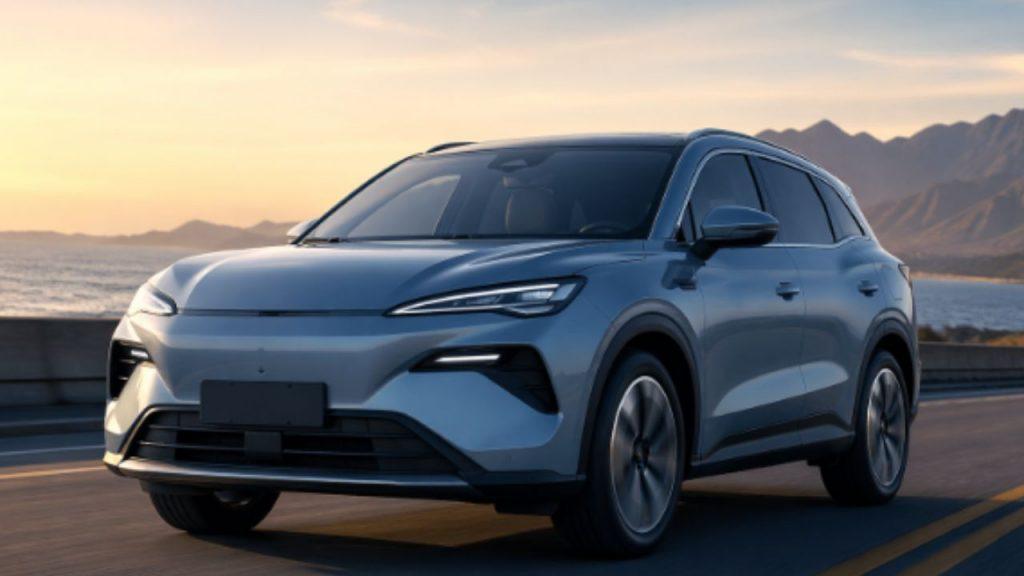 Lanzan un híbrido enchufable con más de 2.100 km de autonomía Lanzan un híbrido enchufable con más de 2.100 km de autonomía