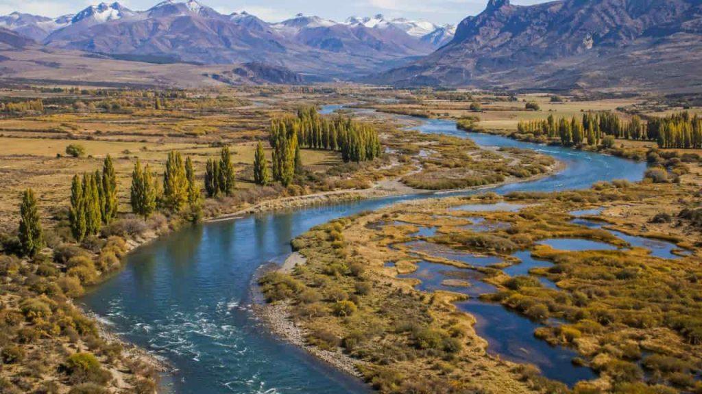 Patagonia en alerta: el agua ya no alcanza y Vaca Muerta entra en la pelea por el recurso Patagonia en alerta: el agua ya no alcanza y Vaca Muerta entra en la pelea por el recurso