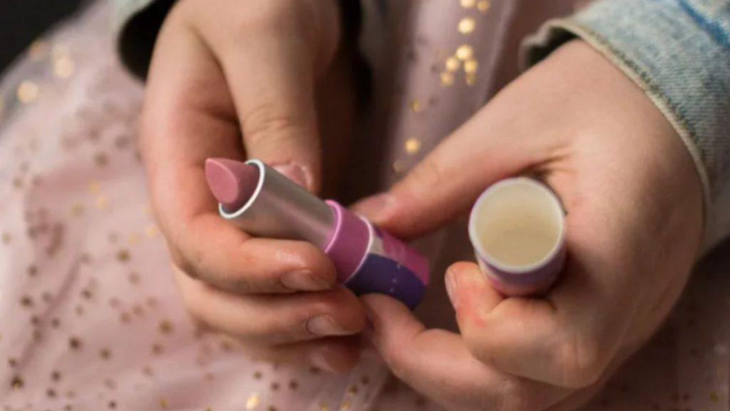 ANMAT prohibió cosméticos infantiles importados por falta de autorización sanitaria ANMAT prohibió cosméticos infantiles importados por falta de autorización sanitaria