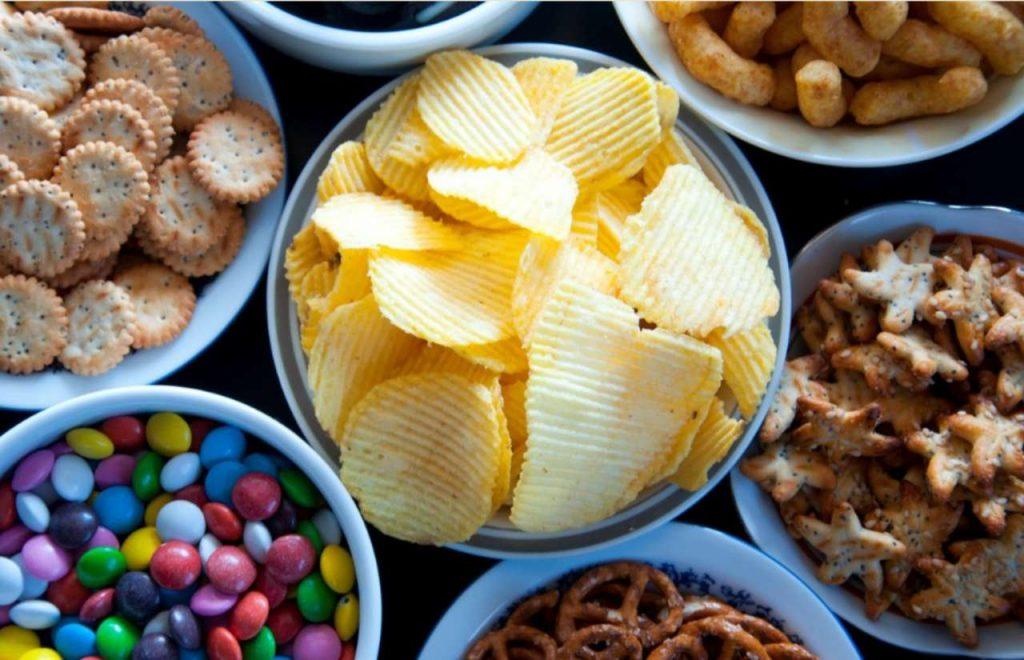 Científicos detectaron un mayor riesgo de enfermedades intestinales por comer alimentos ultraprocesados Científicos detectaron un mayor riesgo de enfermedades intestinales por comer alimentos ultraprocesados