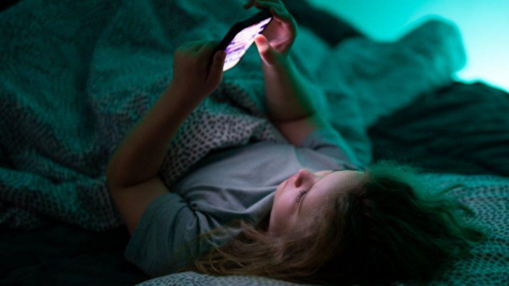 Según un exdirectivo de Meta, el algoritmo decide qué contenido sexual terminan viendo los menores Según un exdirectivo de Meta, el algoritmo decide qué contenido sexual terminan viendo los menores
