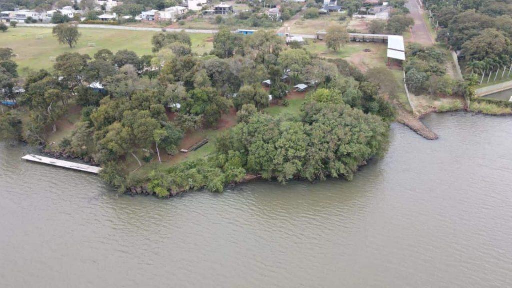Vecinos denuncian que el Pirá Pytá avanza sobre el Montecito y advierten una privatización de la costa de Misiones Vecinos denuncian que el Pirá Pytá avanza sobre el Montecito y advierten una privatización de la costa de Misiones