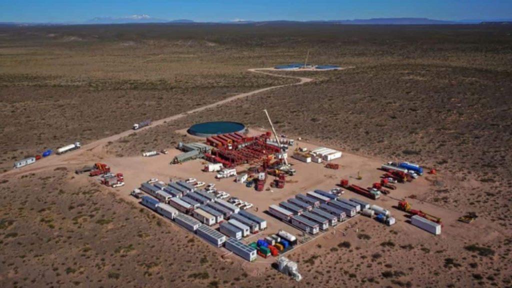 Neuquén busca reducir el consumo de agua en Vaca Muerta y prepara un nuevo Código Ambiental Neuquén busca reducir el consumo de agua en Vaca Muerta y prepara un nuevo Código Ambiental