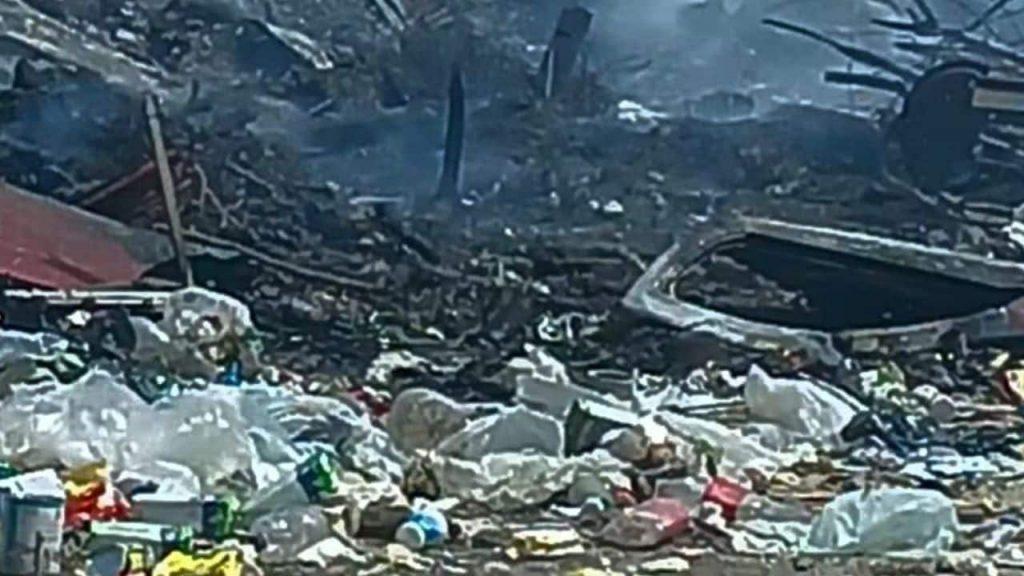 Quema de residuos en Corrientes alarma a vecinos por el humo y el riesgo de explosiones Quema de residuos en Corrientes alarma a vecinos por el humo y el riesgo de explosiones