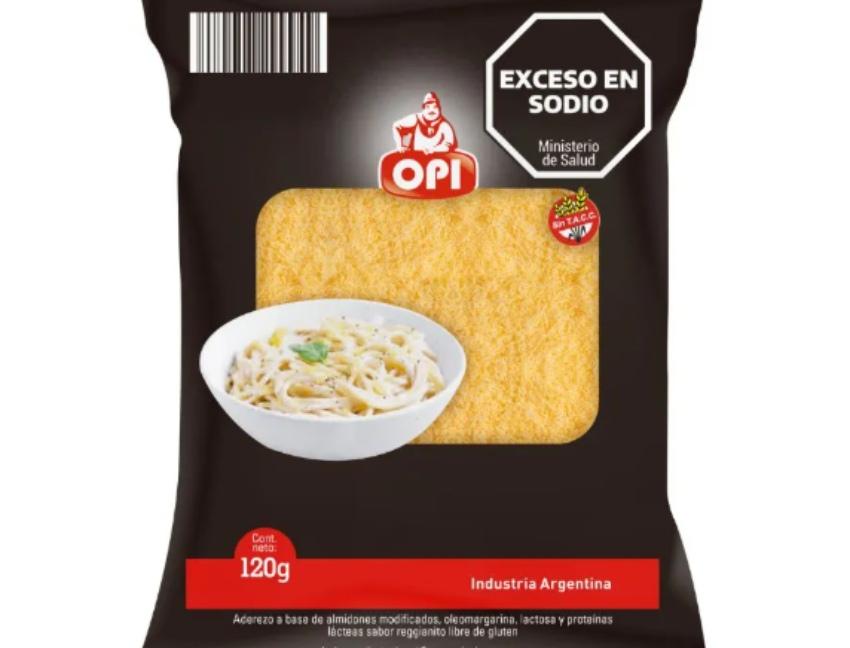 Envase de queso rallado marca OPI.