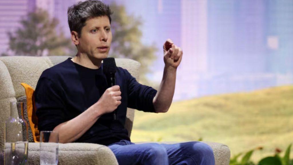 Sam Altman pide aceptar los daños de la IA mientras las empresas discuten cuánto riesgo puede tolerar la sociedad Sam Altman pide aceptar los daños de la IA mientras las empresas discuten cuánto riesgo puede tolerar la sociedad