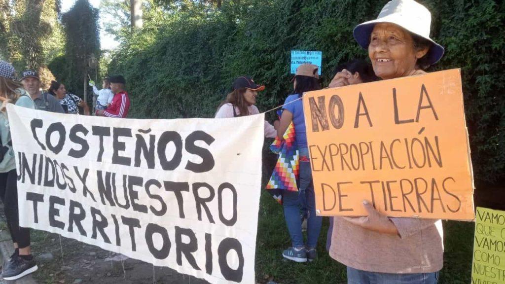 Salta amenaza con demoler viviendas de la comunidad Lule en medio de una disputa territorial Salta amenaza con demoler viviendas de la comunidad Lule en medio de una disputa territorial